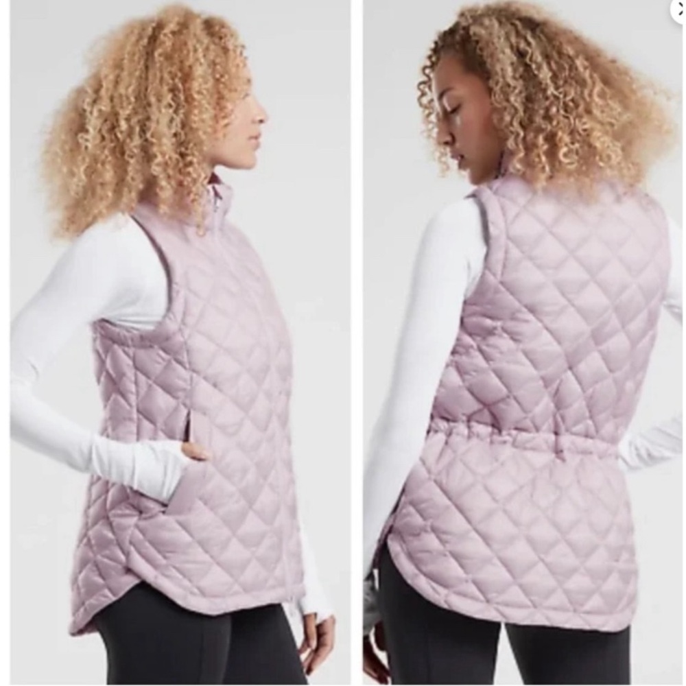 ATHLETA Whisper Featherless Vest Shasta Purple Puffer Quilted Sz Small